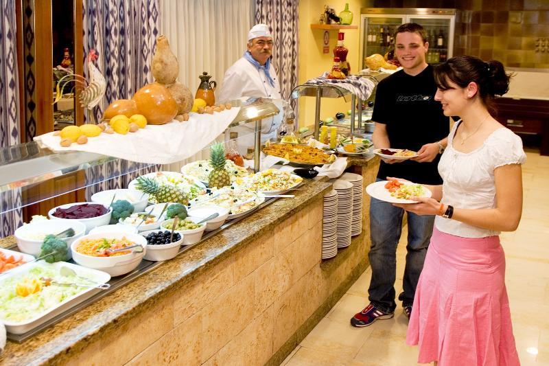 Auberge de jeunesse Elegance Playa Arenal Ii *